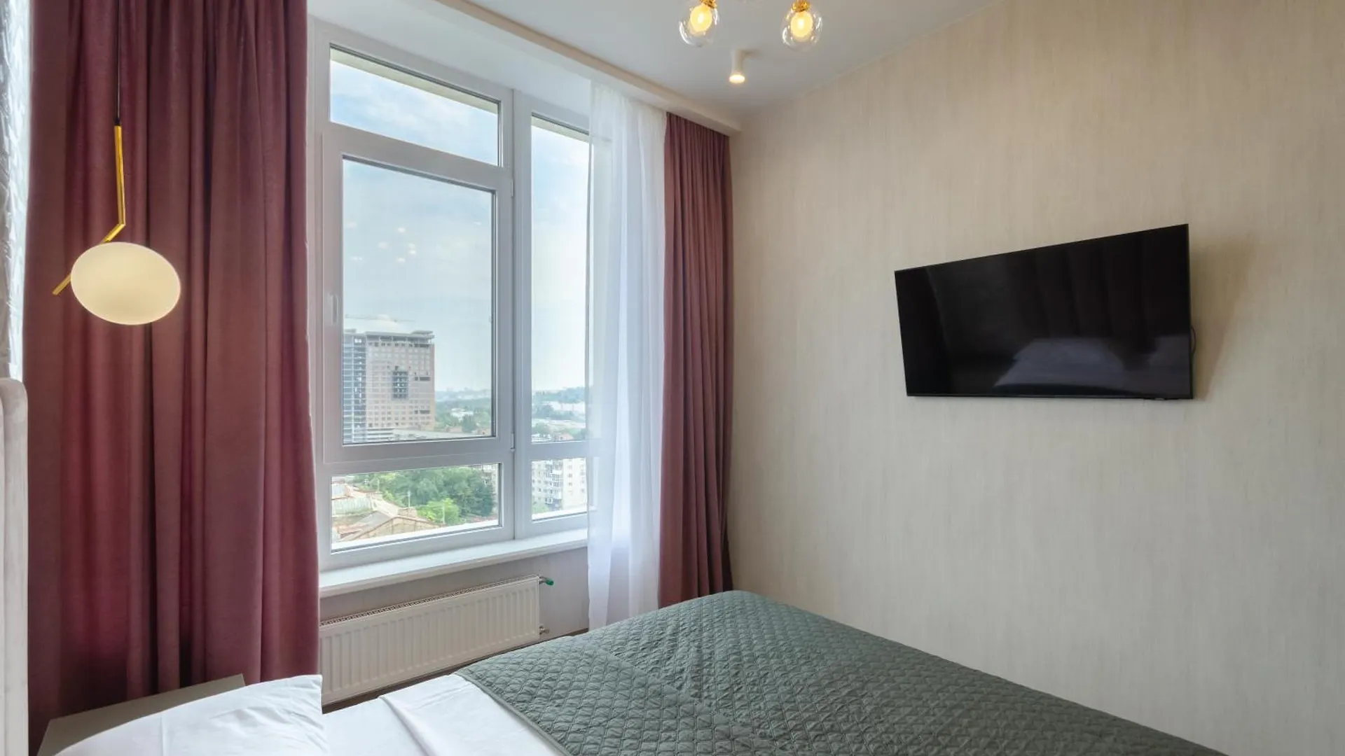 Petrovdom Apartments 11-149 In Rc Zemchuzhina 38, Zhylianska 68 基輔 乌克兰